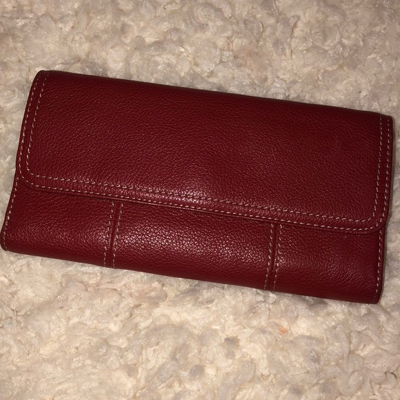 Clarks Handbags - Clarke’s Leather Wallet very good condition